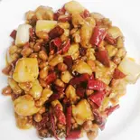 鶏肉と落花生の唐辛子炒め(蜀王府)