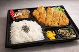 トンカツ定食（お家のごはんかれん）
