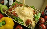 【大盛(ご飯＆肉)】悶絶チーズタコライス<温玉付>（サンライズタコライス The Sunrise Taco-Rice）
