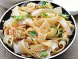 涼皮(中華風冷麺) Liangpi（楊銘宇 黄燜鶏米飯 日本橋店 YANG'S BRAISED CHICKEN RICE）