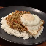 【ちょい盛り】ガパオライス(喫茶&BAR とのっず)