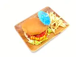 チーズバーガーフレンチフライセット（ハワイアンカフェ BURGER paina(バーガーパイナ)）