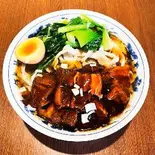 豚角煮刀削麺(中華料理錦楽軒)