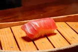 まぐろ寿司(1貫)（すし庵）