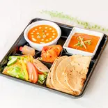 2種類カレーロティセット/Double Curry Roti Set(本格インド料理マサラ舟入店)