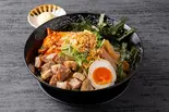 まぜそば(麺300g)（ガガナラーメン極）