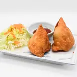 サモサ2P(2 pieces of samosas)(OM Restaurant and bar)