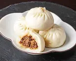 郭さんの豚包子(4個入り)Chinese steamed bun (pork)(ホルモン焼きそば おとうちゃん 弘明寺店)