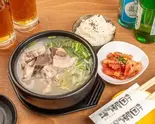 豚肉クッパ(ご飯、おかず3品付き)(新大久保韓国横丁 マポ豚足)