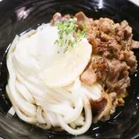 炙り牛肉のおろしぶっかけうどん（心酔うどん いろは）