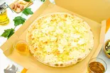 【40cm】4種のチーズピザ+はちみつ（Pizza albany N.Y. 緑橋店）