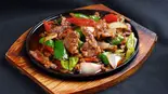 牛肉オイスターソース炒め（中华料理 美中味）