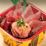 まぐろの三種盛り丼(大漁丼家 相模大野店)