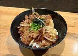 焼肉丼（創作居酒屋池ちゃん）