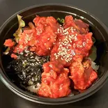 ヤンニョムチキン丼（とんとんポチャ 国分寺店）