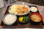 鶏の唐揚げ弁当(さと村食堂)