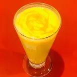 マンゴーラッシー mango lassi(インドアジアンダイニング RHINO)