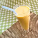 マンゴーラッシー(人気です!) Mango Lassi(エス タージマハル エベレスト 尼崎店)