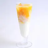 マンゴーラッシー Mango Lassie（【池袋に登場！！】ニュールンビニキッチン 池袋店 Indian Nepali Restaurant）