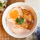 グリルポークおこわ（Taiwan＆Vietnam Cafe BLACK BREW 玉造駅前店）
