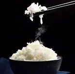 ご飯200g（火鍋眞巴石）