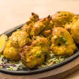 チキンチッカ6P chicken.tikka Full（本格インド料理 ラディカ）