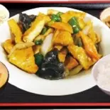 野菜と揚げ豆腐炒め（美味しい屋 甘味処 The sweet）