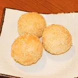 揚げゴマ団子（満洲園 餃子酒場）