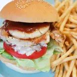 ハワイアンチキンバーガー【フライドポテト付き】（Over Drive Burger）
