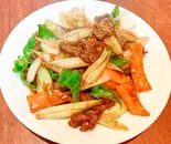 牛肉とセロリのオイスターソース炒め（中国家常菜 祥龍房）
