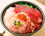 海風丼 (140)（魚丼 北千住本店）