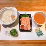 【温】しゃけ＆いくらの親子茶漬け(ご飯220g)（寿司割烹山水）