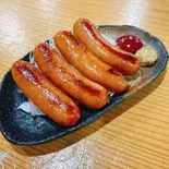 粗挽きソーセージ マスタード(4本)【ケチャップ】(博多もつ鍋総本家 喜楽 清水店)