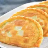 自家製手作り南京焼き餃子(3個)（京鵬飯店）