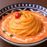 ドレスドオムライス(トマトクリーム)(Hero`s Cafe and Sports Bar)