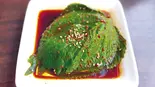 エゴマの葉の醤油漬け|Soy-Marinated Perilla Leaves（神戸長田牛すじ専門店 すじ福）