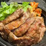 カルビ丼（焼肉うし志）