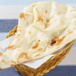 プレーンナン Plain naan(サダナン)(INDIAN DINING CAFE SAFFRON)