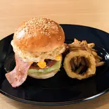 ベーコンエッグバーガー(Grill&Hamburger MonsterSUN)