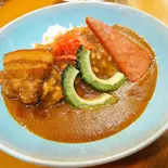 スパイシーカレーライス Spicy Curry Rice(沖縄料理 島物語)