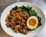 台湾ルーロー飯（龍福 新中華）