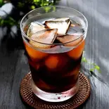 自家焙煎無農薬ブレンドコーヒー (アイス) Home-roasted, pesticide-free coffee blends (iced)(たっぷり野菜のサラダボウル)