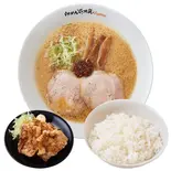 嵐げんこつらあめん・豚のから揚げライスセット（らあめん花月嵐Express ニッケコルトンプラザ店）