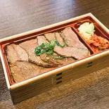 和牛バラ焼肉重(韓国料理 正乃屋)