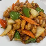 鶏肉のカシューナッツ炒め（中華料理 泰興）
