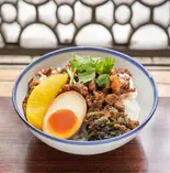 滷肉飯(ルーローファン)（有夏茶房）