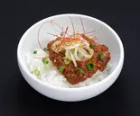 プチ麻婆丼(らぁ麺やまぐち辣式)