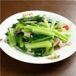 小松菜と椎茸炒め（中華料理 ハオツー）