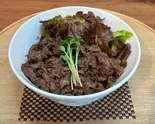ハラール牛丼（大阪ハラルラーメン EMINA）