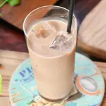 アイス有機豆乳カフェオレ（ヘルシー＆パワーサラダ サラダ大学）
